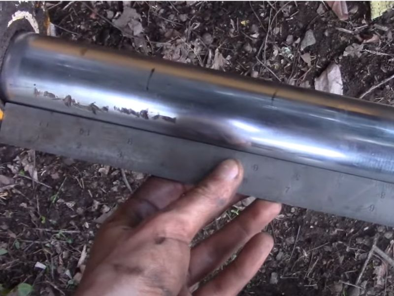 Como endireitar uma haste de cilindro hidráulico dobrado