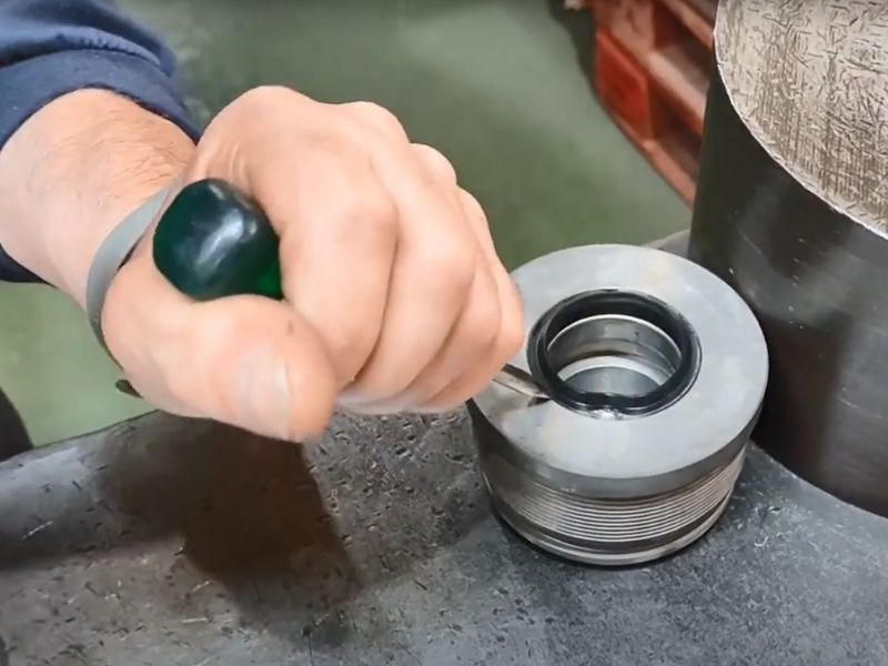 7 etapas essenciais para o cilindro hidráulico prevenir